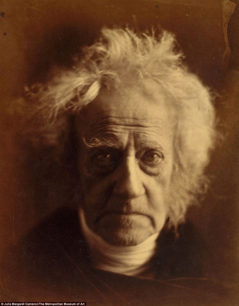 Illustration for article titled A 150 éves selfie és Ferenc pápa